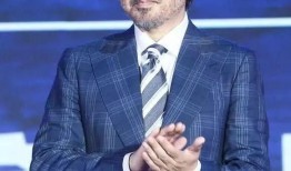 最新爆料吴秀波是谁啊视频,吴秀波身份之谜，最新爆料视频曝光